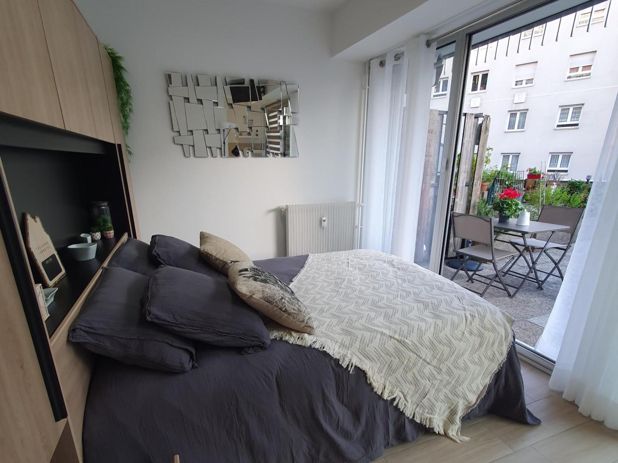 Apartment Club