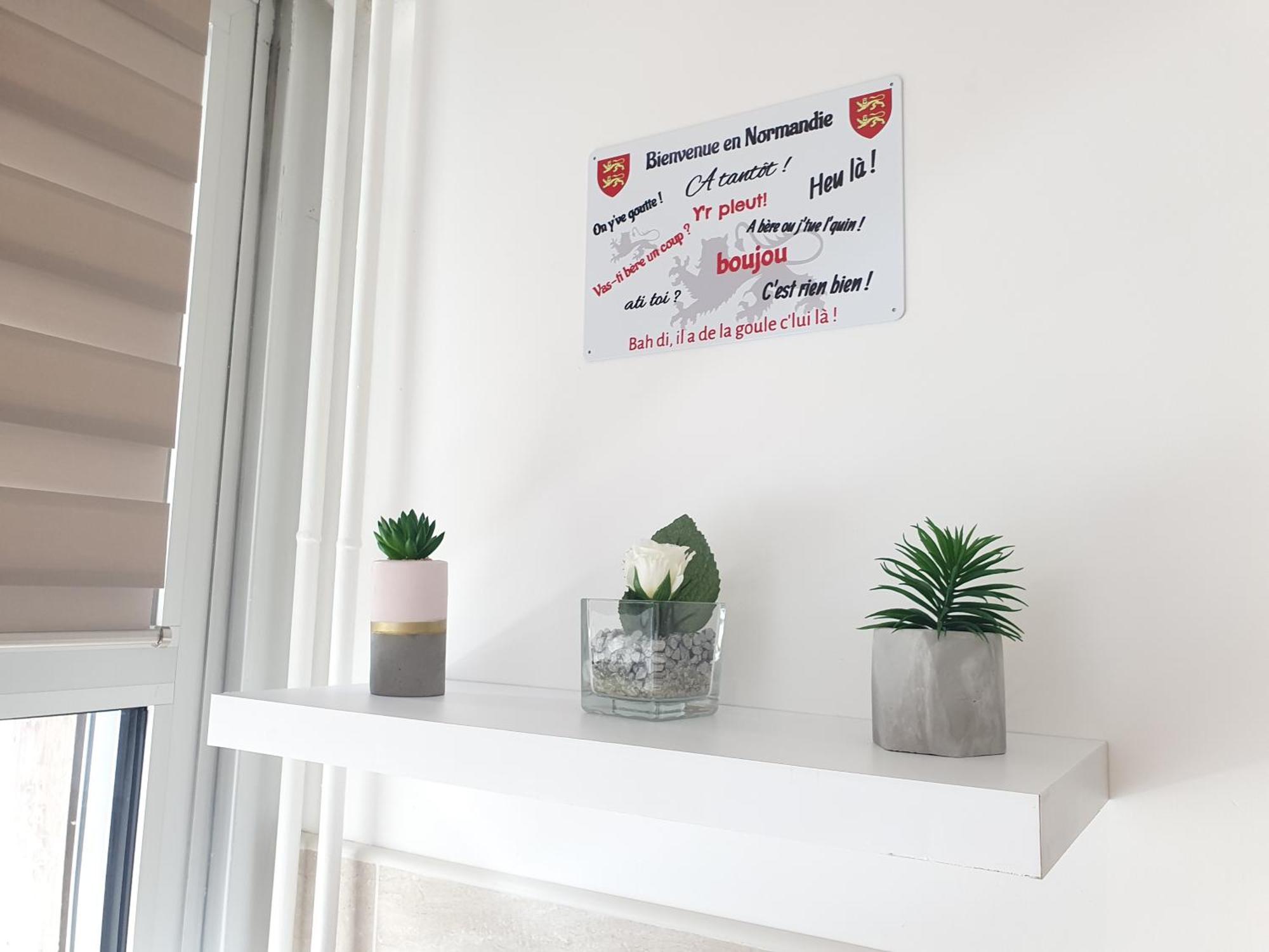 Apartment Club *